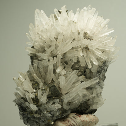 Nadelquarz-Kristallstufe auf Erzmatrix Madan Ore Field, Rhodope, Bulgaria 85*63*34mm #14879