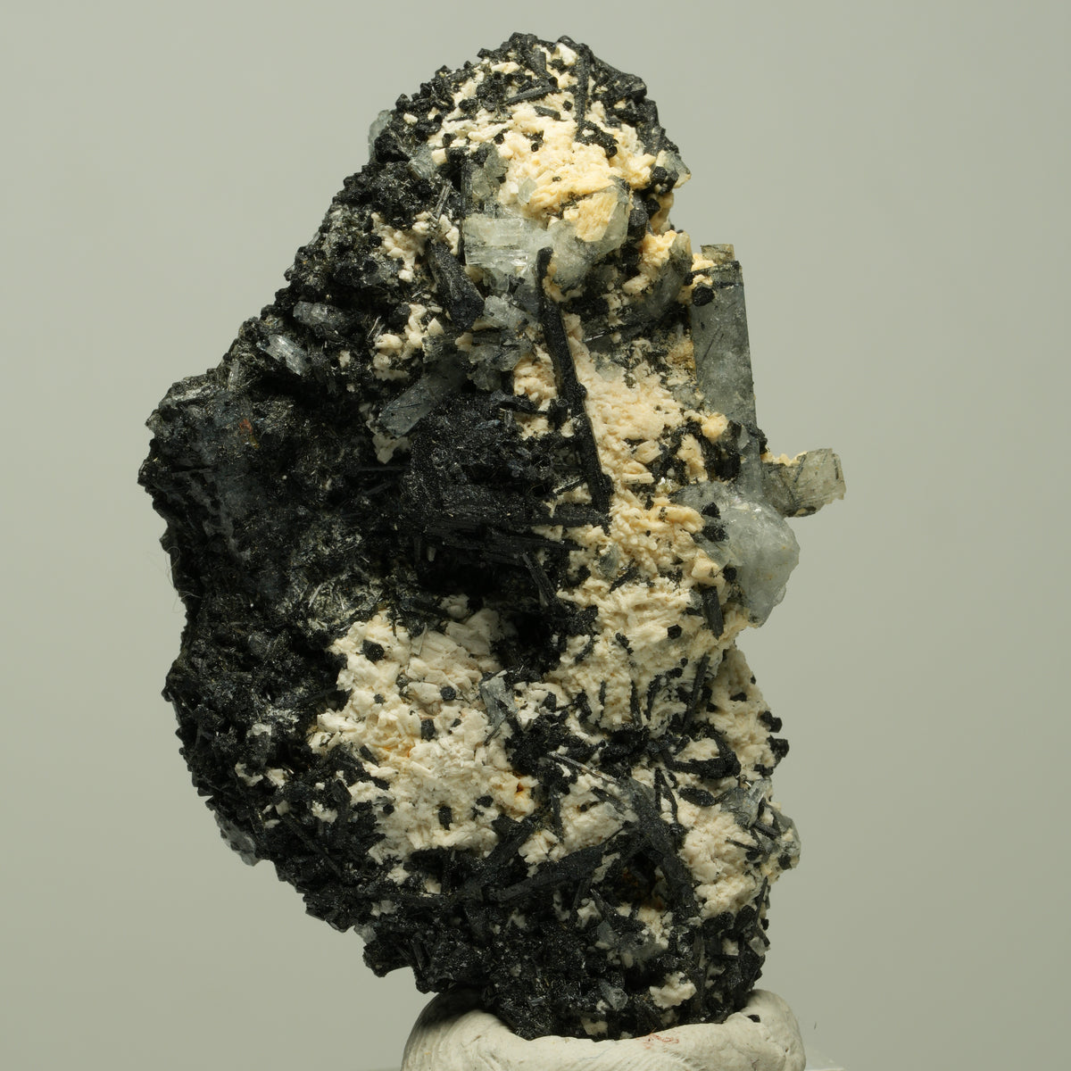 Seltene Aquamarin XX, Orthoklas auf Schörl Turmalin Erongo, Namibia 57*37*21mm #14888