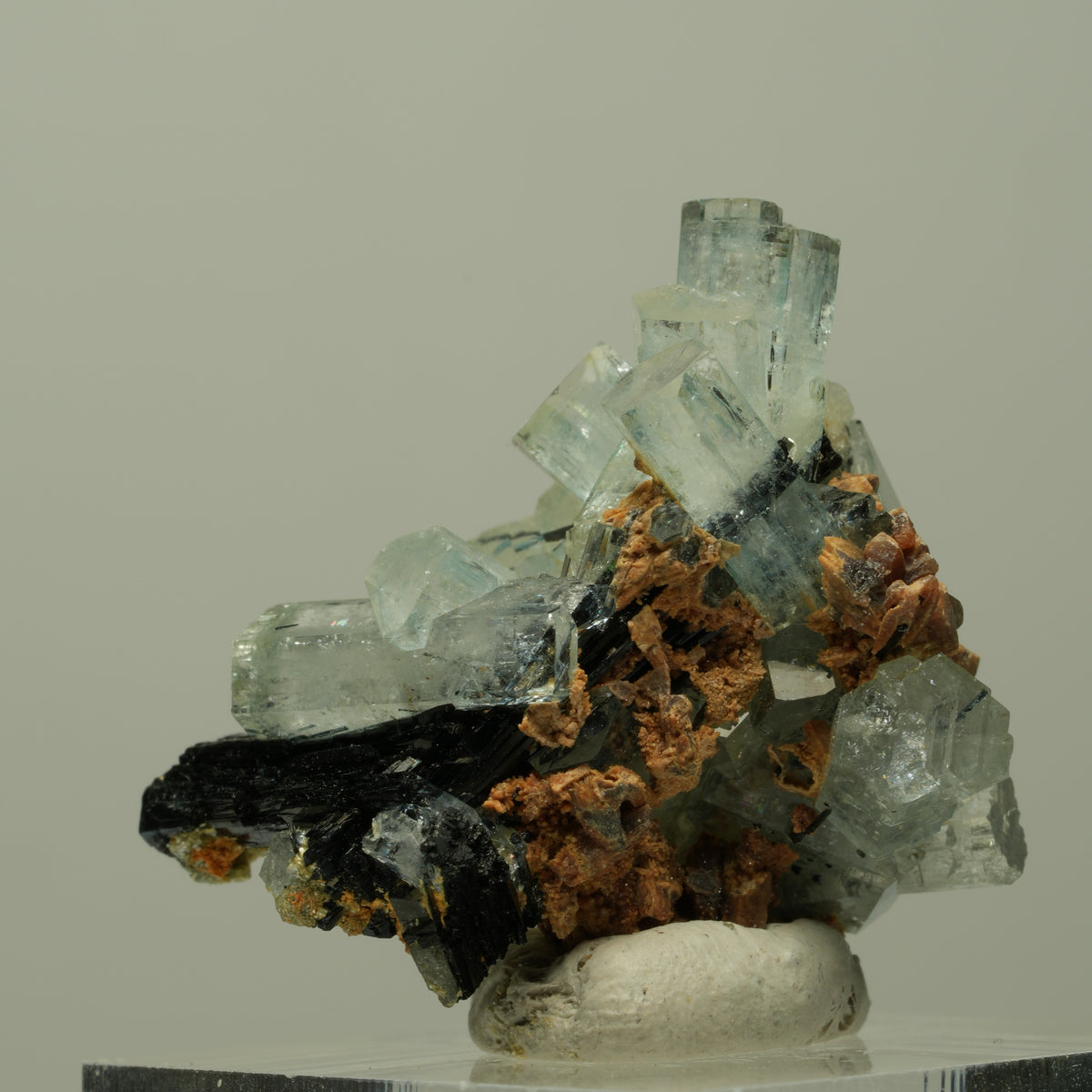 Aquamarin, Schörl Turmalin, Orthoklas, Muskovit Stufe Erongo, Namibia 32*27*22mm #14895