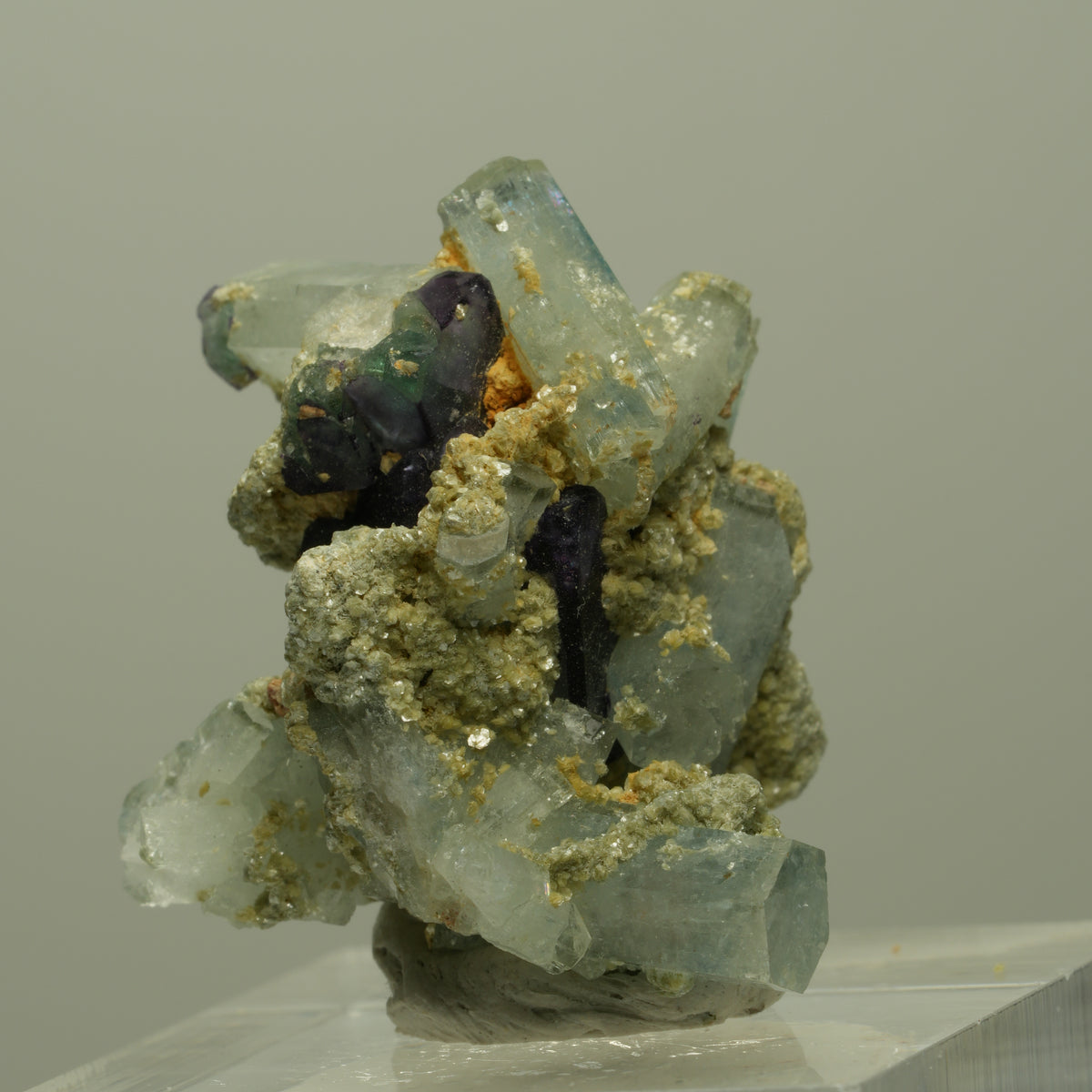 Seltene Aquamarin, Fluorit, Muskovit Stufe Erongo, Namibia 30*28*18mm #14900