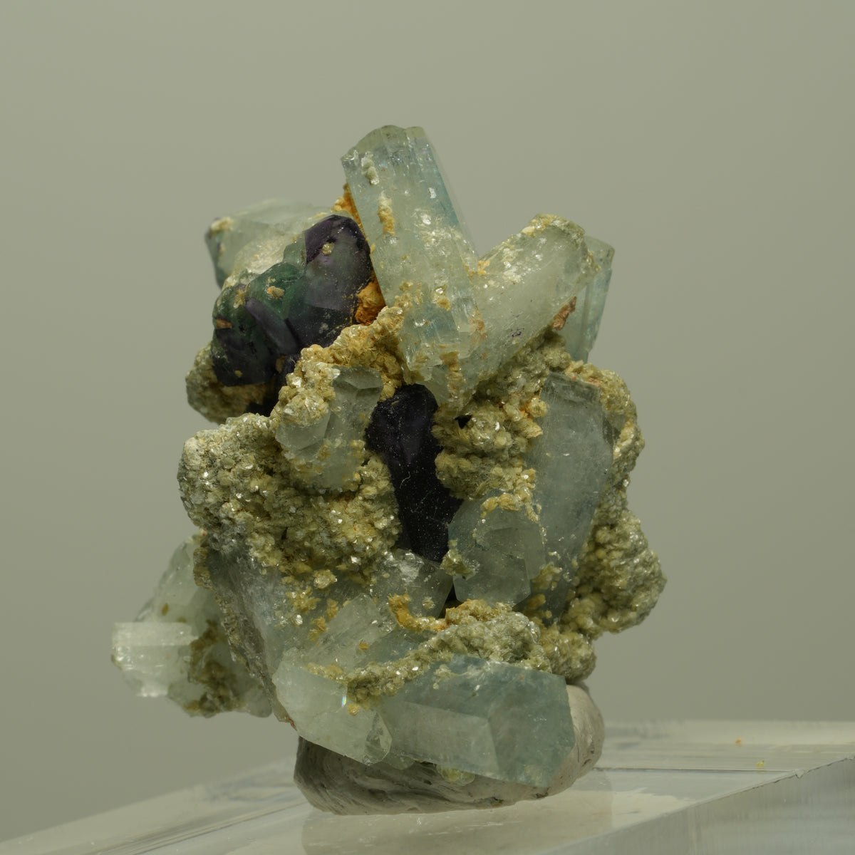 Seltene Aquamarin, Fluorit, Muskovit Stufe Erongo, Namibia 30*28*18mm #14900