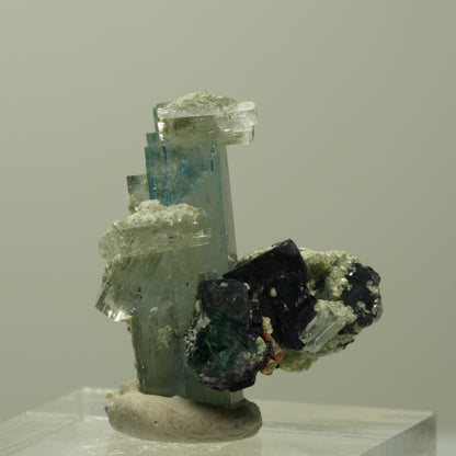 Seltene Aquamarin, Fluorit, Muskovit Stufe Erongo, Namibia 26*22*15mm #14901