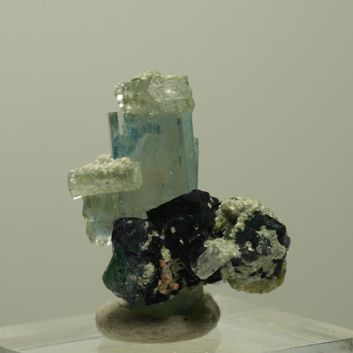 Seltene Aquamarin, Fluorit, Muskovit Stufe Erongo, Namibia 26*22*15mm #14901