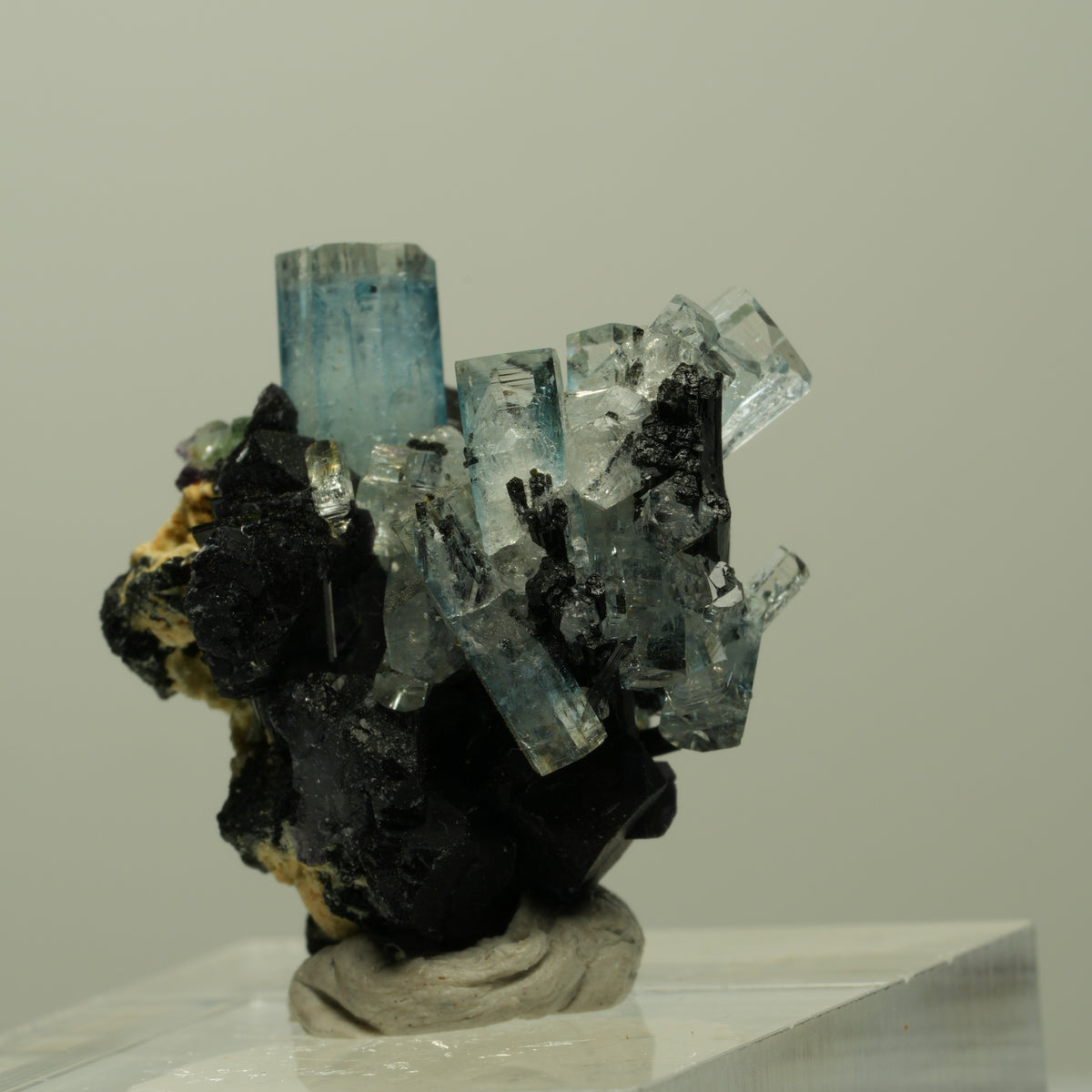 Aquamarin, Fluorit, Schörl Turmalin, Orthoklas Stufe Erongo, Namibia 26*19*25mm #14902