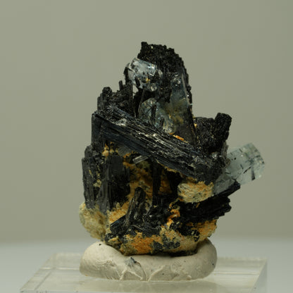 Aquamarin, Schörl Turmalin, Orthoklas, Muskovit Stufe Erongo, Namibia 30*26*25mm #14905