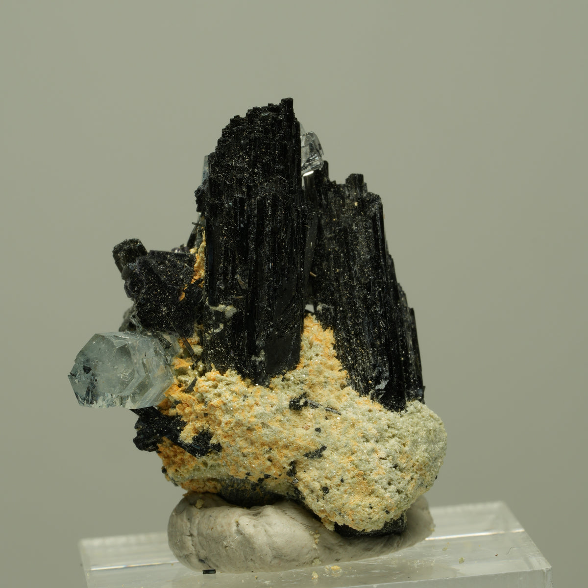 Aquamarin, Schörl Turmalin, Orthoklas, Muskovit Stufe Erongo, Namibia 30*26*25mm #14905
