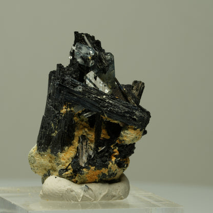 Aquamarin, Schörl Turmalin, Orthoklas, Muskovit Stufe Erongo, Namibia 30*26*25mm #14905