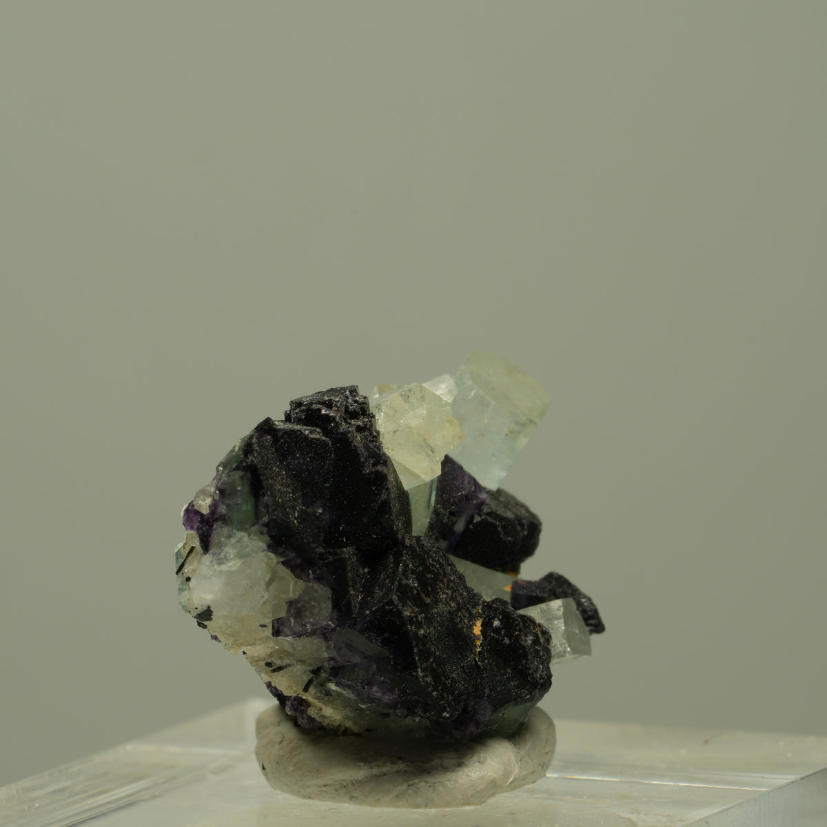 Aquamarin, Fluorit, Schörl Turmalin, Orthoklas Stufe Erongo, Namibia 20*16*13mm #14906