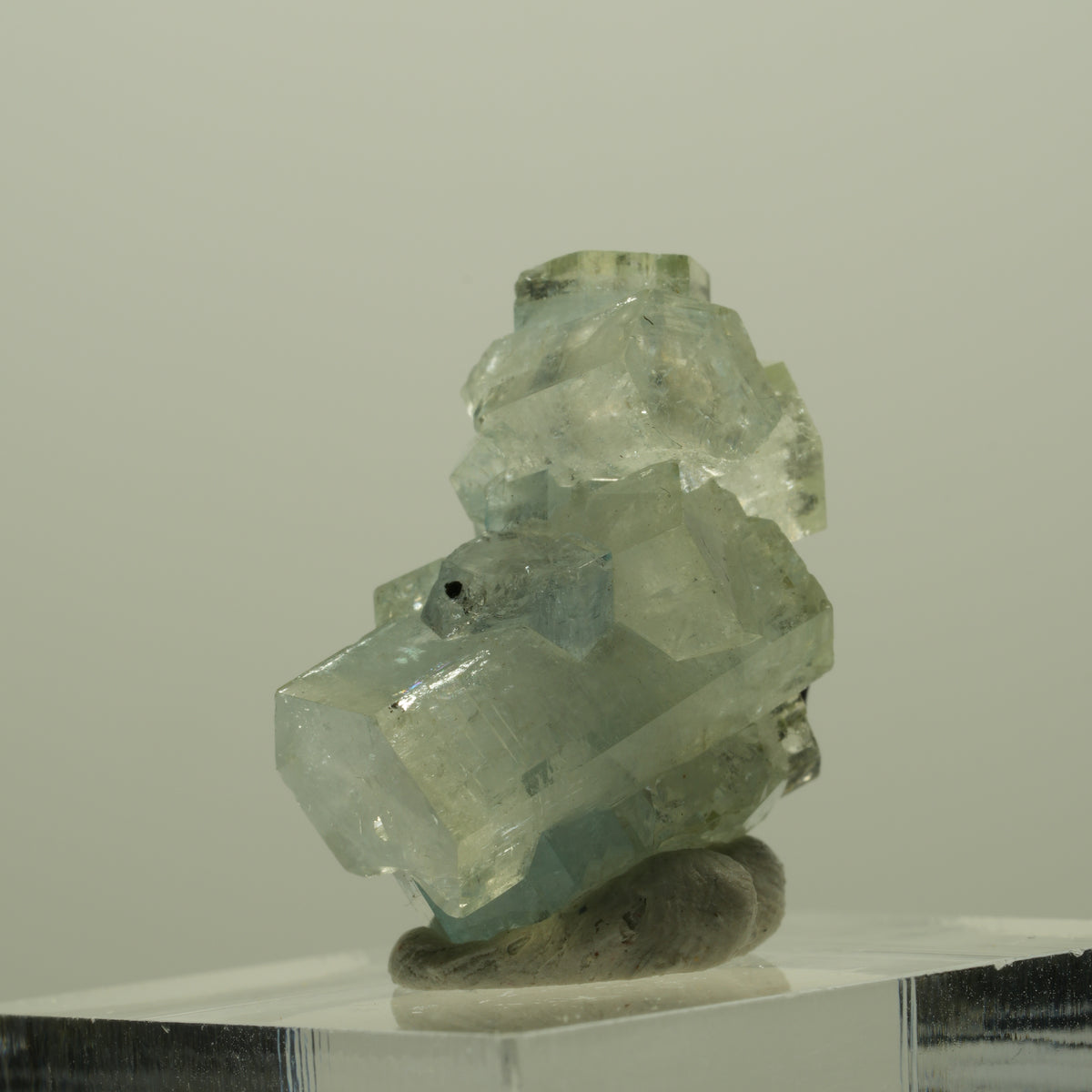 Aquamarin, Fluorit, Schörl Turmalin Stufe Erongo, Namibia 24*16*19mm #14907
