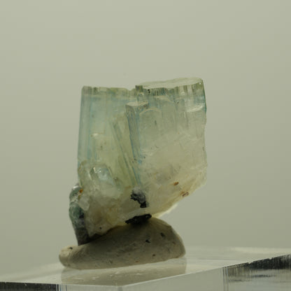 Aquamarin, Fluorit, Schörl Turmalin, Orthoklas Stufe Erongo, Namibia 24*22*17mm #14909