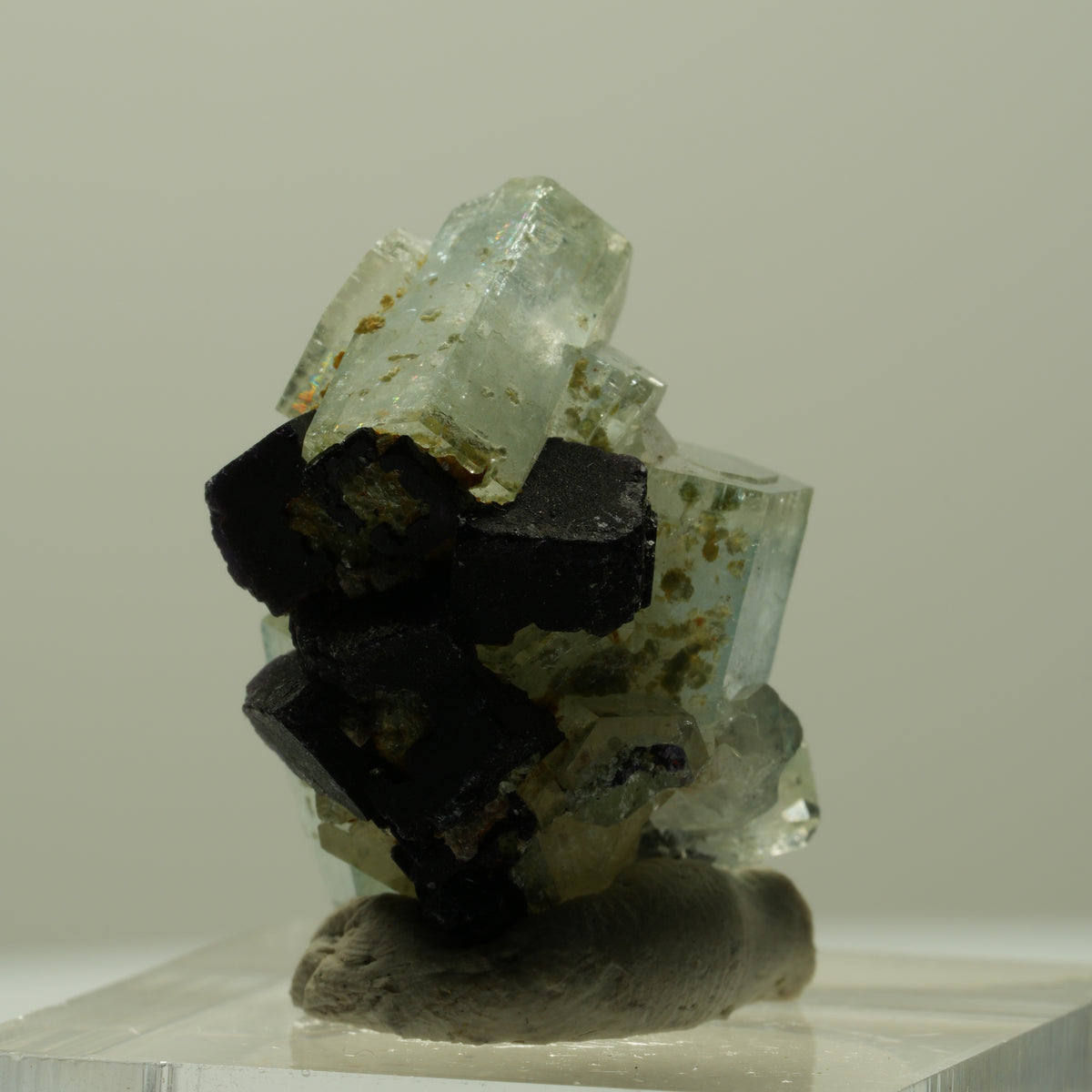 Aquamarin, Fluorit, Schörl Turmalin, Muskovit Stufe Erongo, Namibia 24*19*16mm #14910