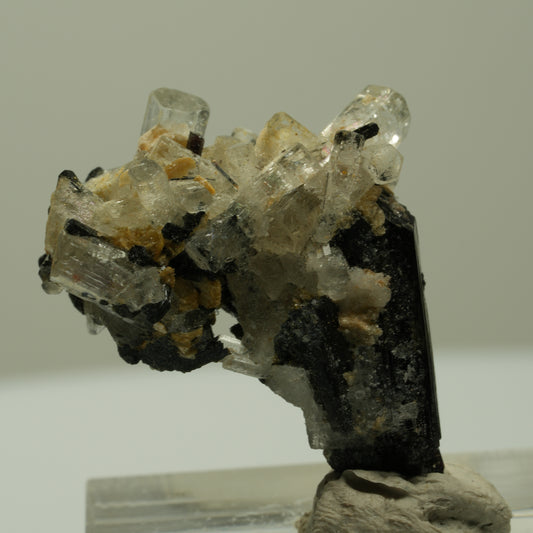 Aquamarin, Schörl Turmalin, Muskovit Stufe Erongo, Namibia 31*24*16mm #14912