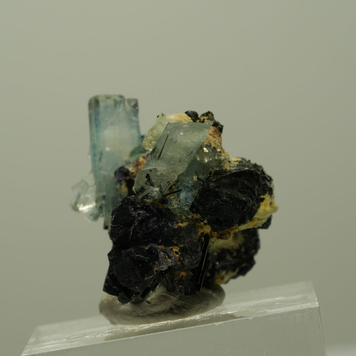 Aquamarin, Fluorit, Schörl Turmalin, Orthoklas, Muskovit Erongo, Namibia 29*25*19mm #14913