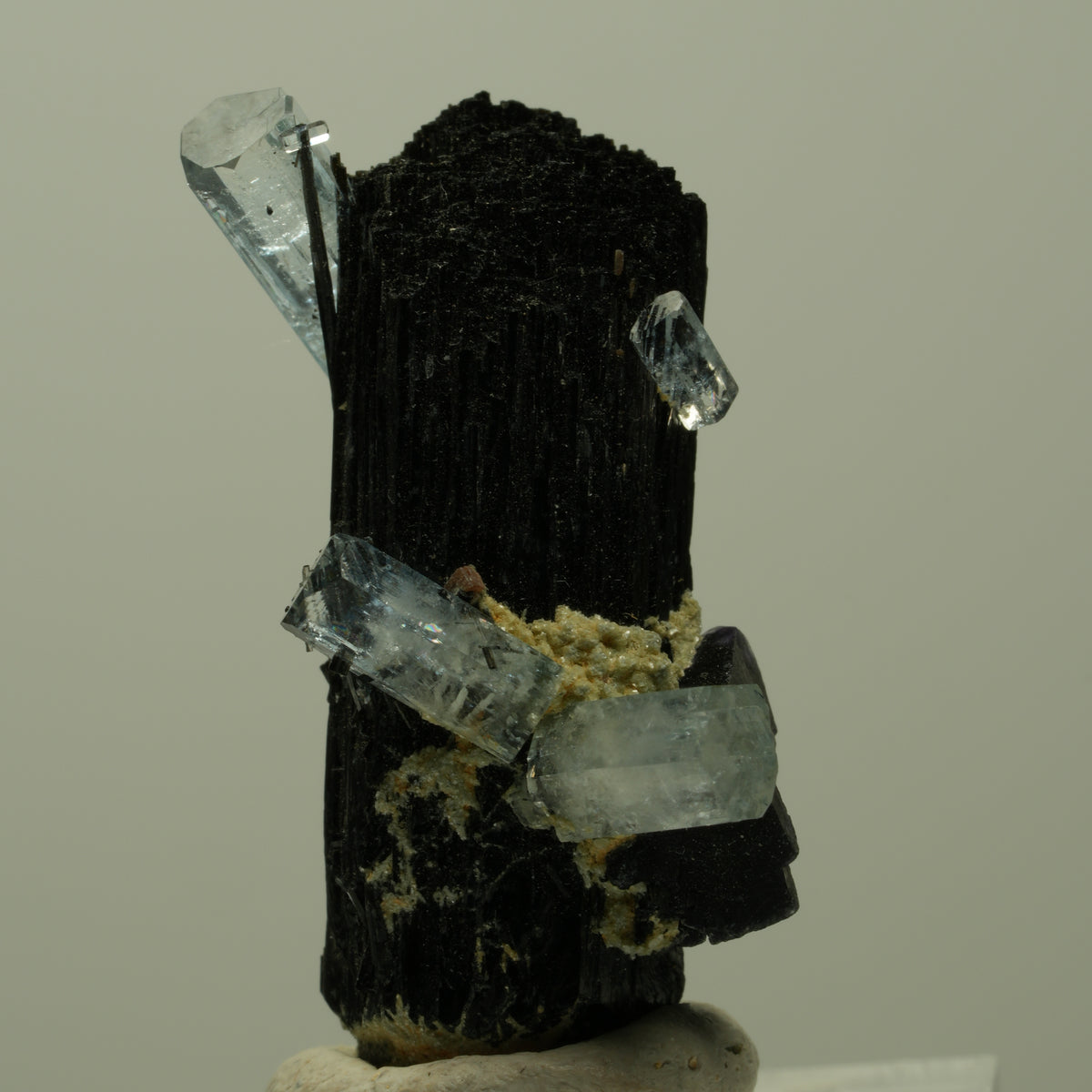 Aquamarin, Fluorit, Schörl Turmalin, Muskovit Stufe Erongo, Namibia 32*16*13mm #14915