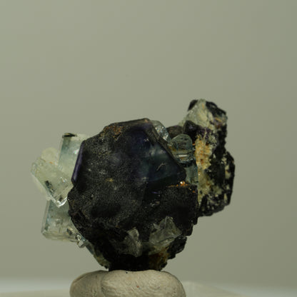Aquamarin, Fluorit, Schörl Turmalin, Muskovit Stufe Erongo, Namibia 24*23*16mm #14917