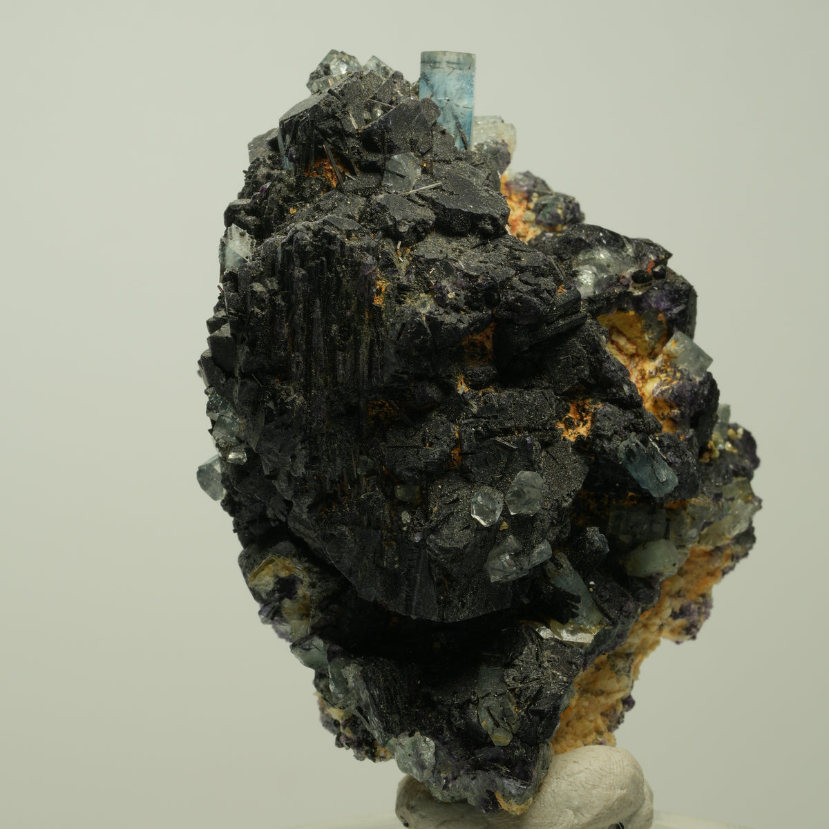 Aquamarin, Fluorit, Schörl Turmalin, Orthoklas Stufe Erongo, Namibia 64*45*36mm #14921