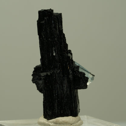 Seltene Aquamarin auf Schörl Turmalin Kreuz Stufe Erongo, Namibia 33*21*18mm #14923