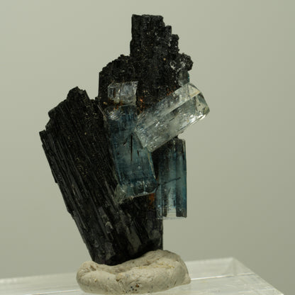 Aquamarin, Fluorit, Schörl Turmalin Stufe Erongo, Namibia 31*18*10mm #14927