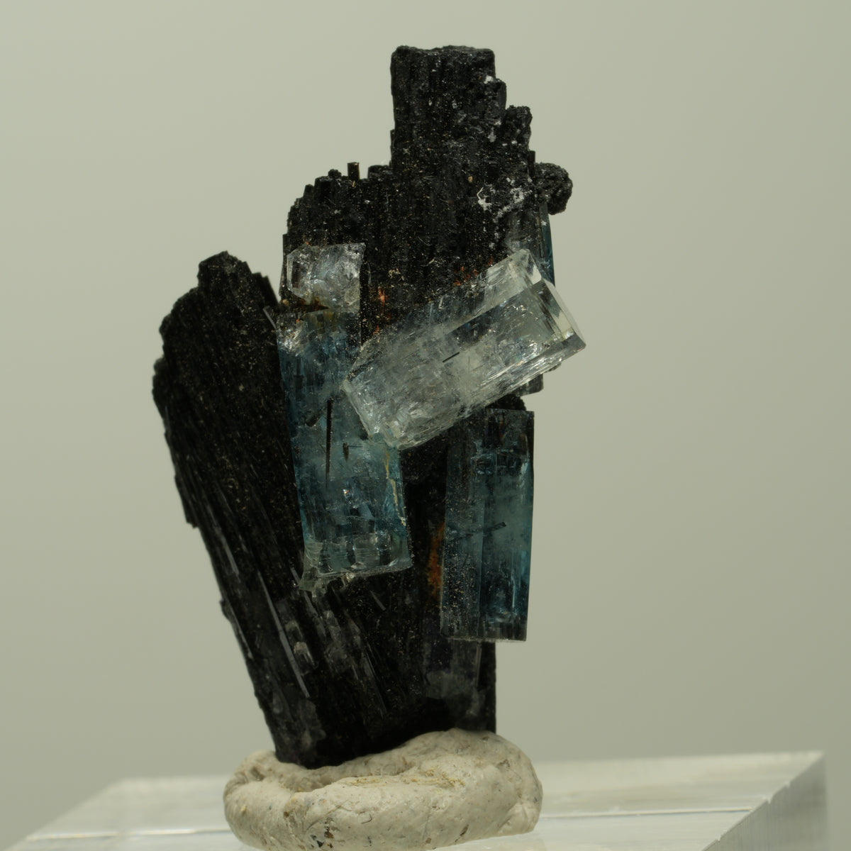 Aquamarin, Fluorit, Schörl Turmalin Stufe Erongo, Namibia 31*18*10mm #14927