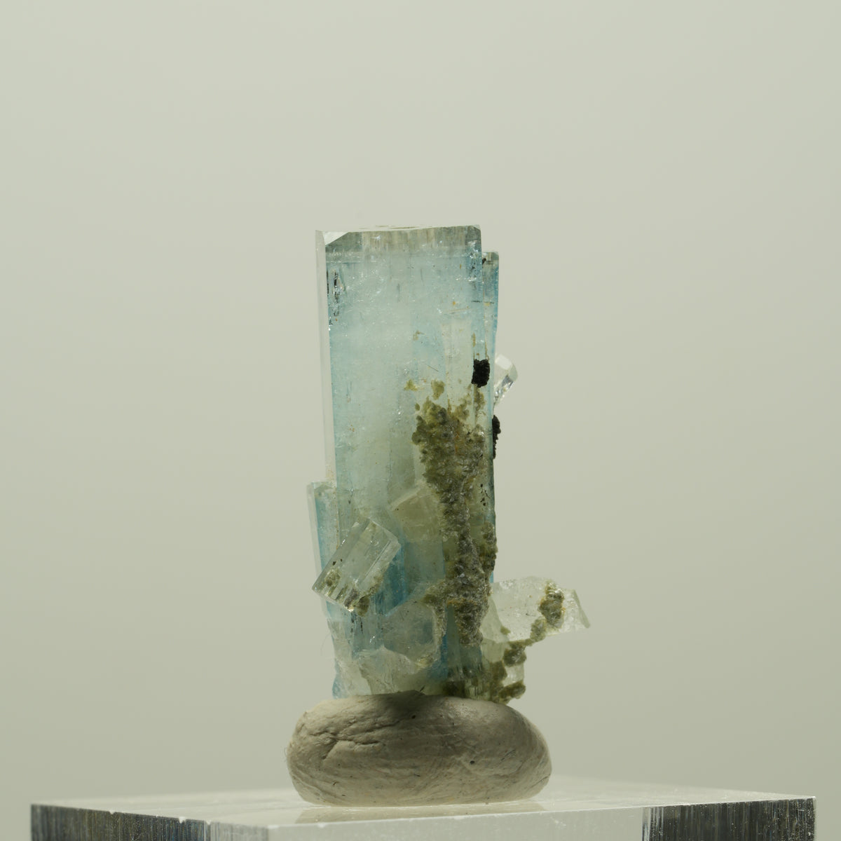 Seltene Aquamarin DT, Fluorit, Muskovit Stufe Erongo, Namibia 29*14*13mm #14930