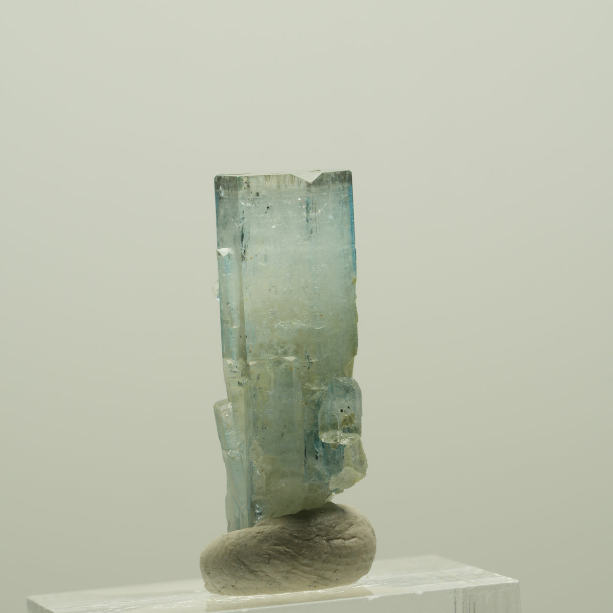 Seltene Aquamarin DT, Fluorit, Muskovit Stufe Erongo, Namibia 29*14*13mm #14930