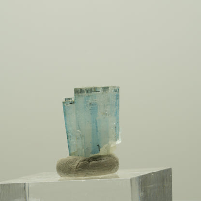 Aquamarin, Schörl Turmalin, Muskovit Stufe Erongo, Namibia 20*19*13mm #14931