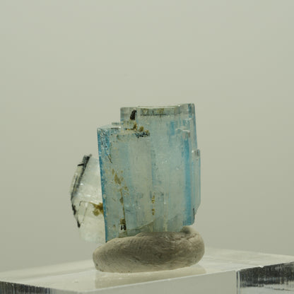 Aquamarin, Schörl Turmalin, Muskovit Stufe Erongo, Namibia 20*19*13mm #14931