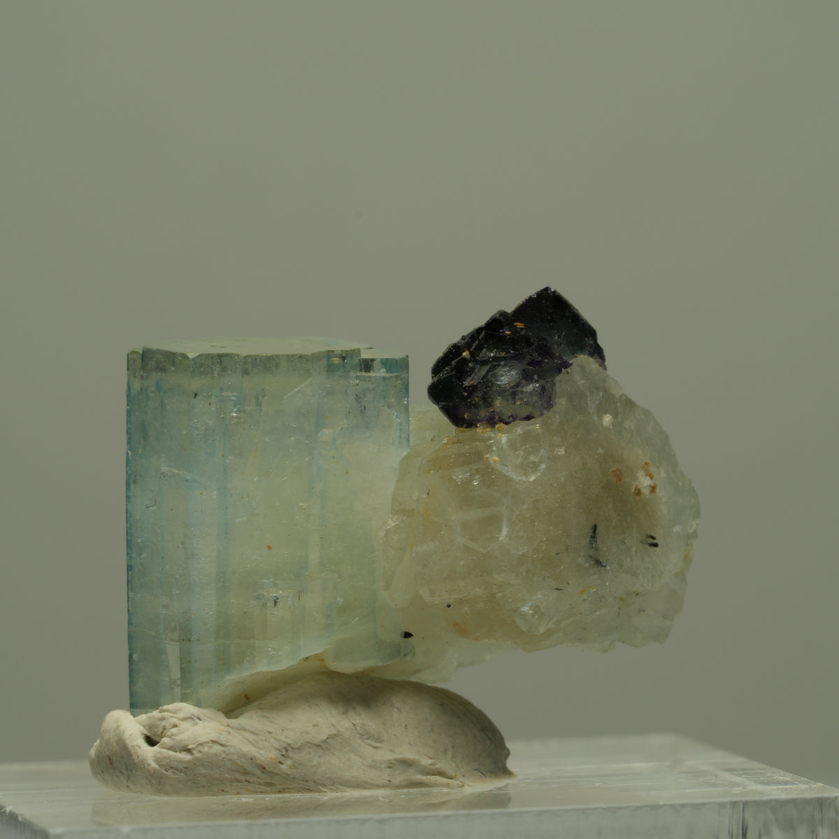 Aquamarin, Fluorit, Schörl Turmalin, Muskovit Stufe Erongo, Namibia 23*17*15mm #14947