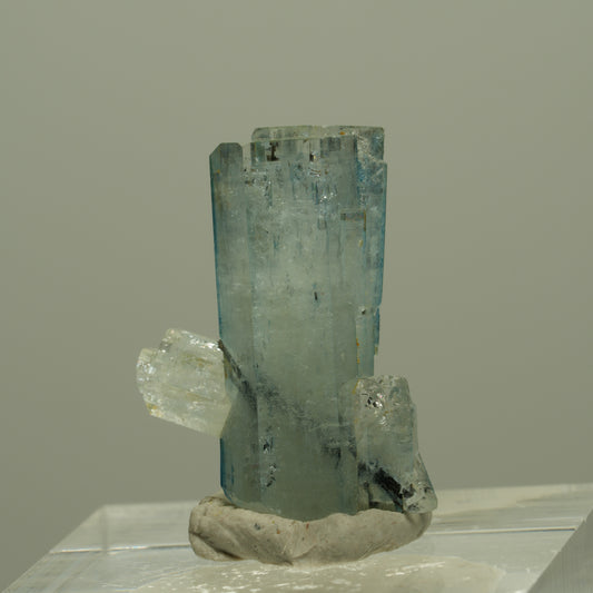 Aquamarin, Schörl Turmalin, Muskovit Stufe Erongo, Namibia 23*17*10mm #14950