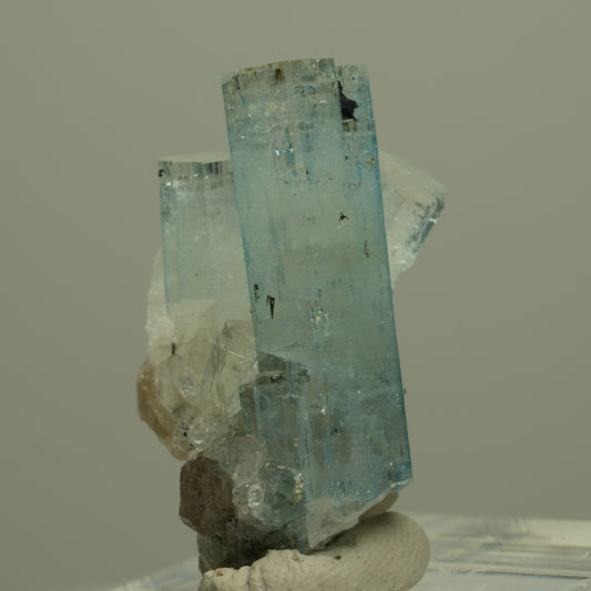 Aquamarin, Fluorit, Schörl Turmalin Stufe Erongo, Namibia 27*16*15mm #14967