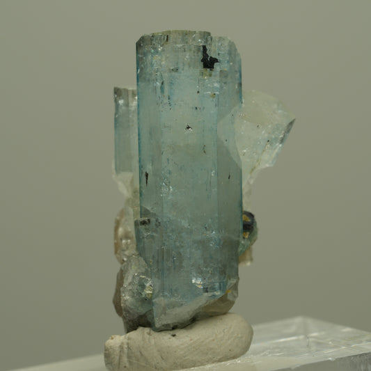 Aquamarin, Fluorit, Schörl Turmalin Stufe Erongo, Namibia 27*16*15mm #14967