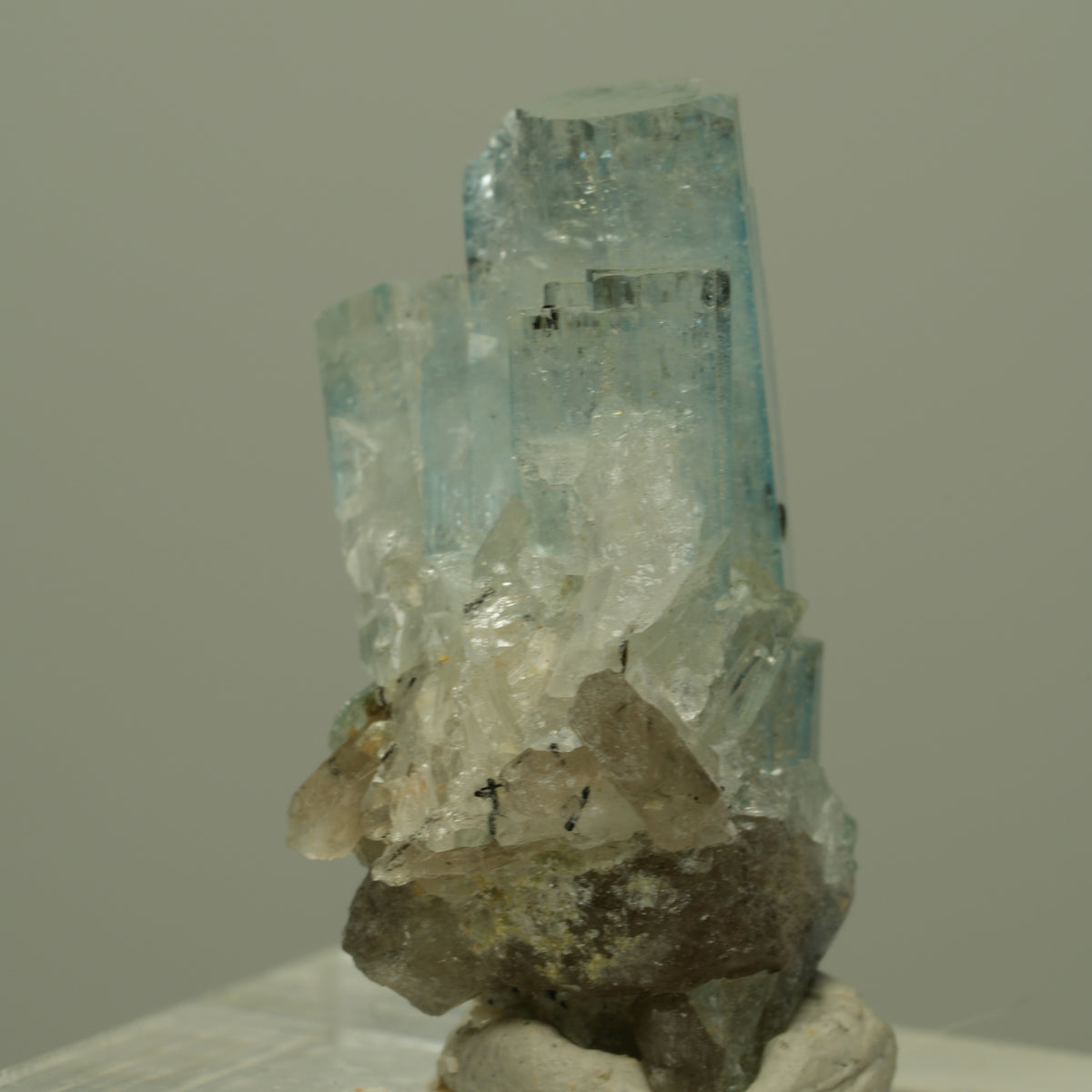 Aquamarin, Fluorit, Schörl Turmalin Stufe Erongo, Namibia 27*16*15mm #14967