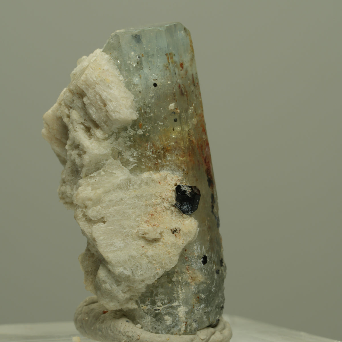 Aquamarin, Fluorit, Schörl Turmalin, Orthoklas Stufe Erongo, Namibia 27*16*13mm #14969