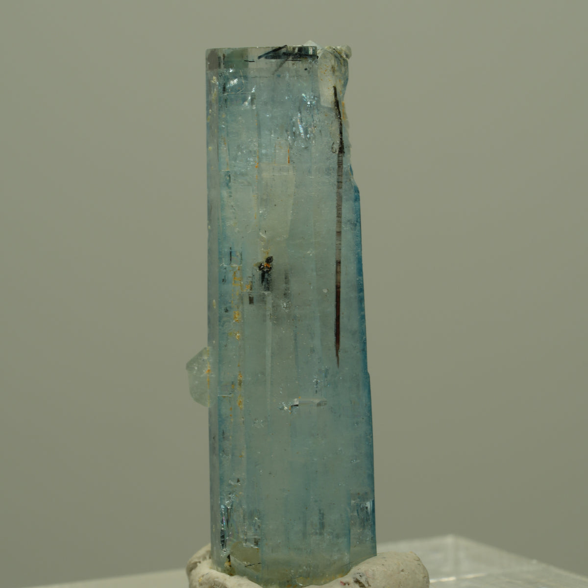 Aquamarin, Schörl Turmalin, Muskovit Stufe Erongo, Namibia 29*14*10mm #14972
