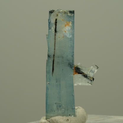 Aquamarin, Schörl Turmalin, Muskovit Stufe Erongo, Namibia 29*14*10mm #14972