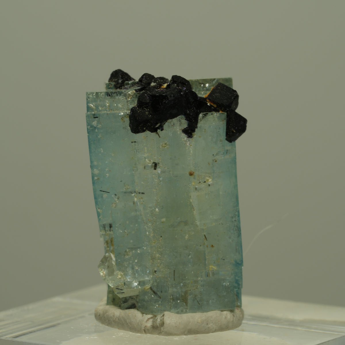 Aquamarin, Fluorit, Schörl Turmalin, Muskovit Stufe Erongo, Namibia 21*14*13mm #14973