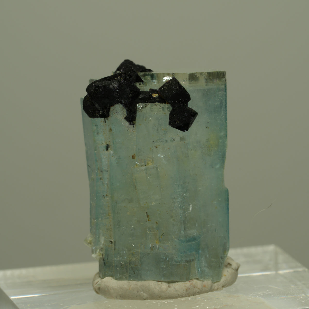 Aquamarin, Fluorit, Schörl Turmalin, Muskovit Stufe Erongo, Namibia 21*14*13mm #14973
