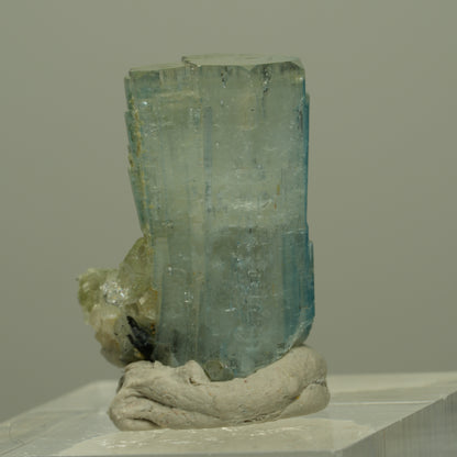 Aquamarin, Schörl Turmalin, Muskovit Stufe Erongo, Namibia 24*16*12mm #14974