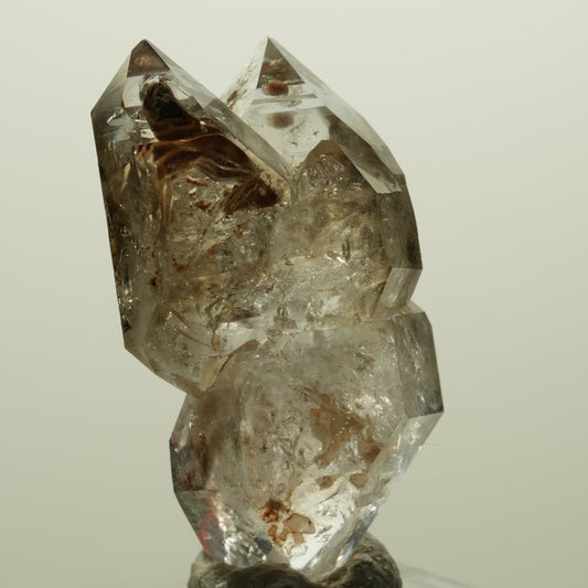 Enhydro Phantom Rauchquarz Skelett Doppelender, 1x Blase Goboboseb, Namibia 42*23*18mm #14985