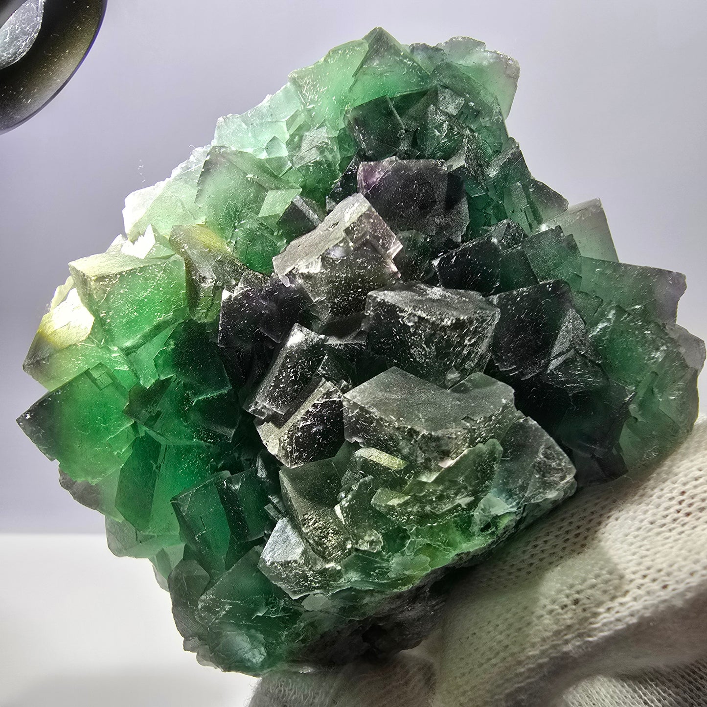 Grand spécimen de cube de fluorite fantôme, parqueté, double face Okorusu, Namibie 98*91*71mm 