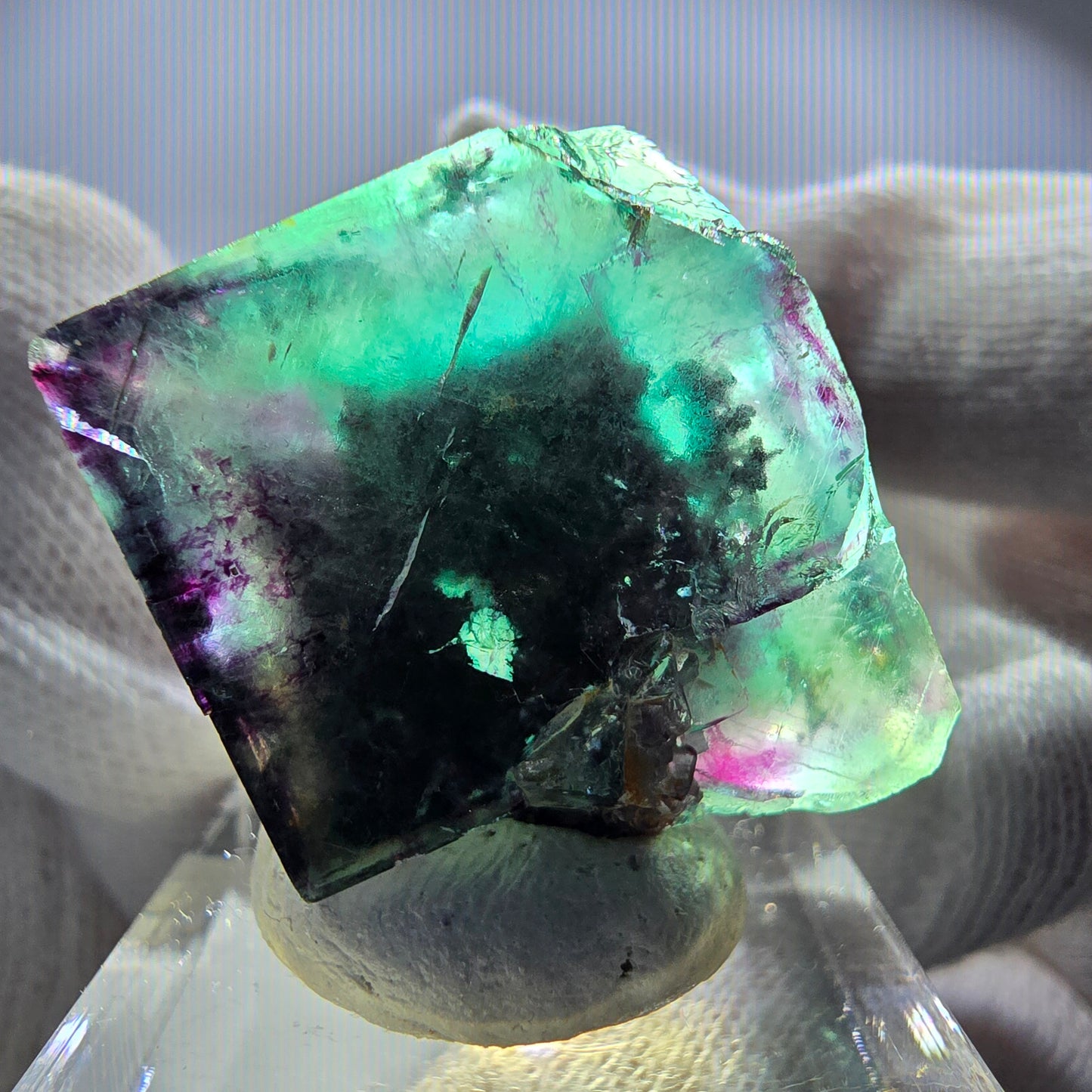 Cube de fluorite fantôme transparente, vert violet zonal, Okorusu, Namibie, 33 x 29 x 20 mm 