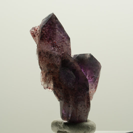 Seltene Phantom Skelett Amethyst mit Eisen Spitze Brandberg, Namibia 43*26*20mm #15000