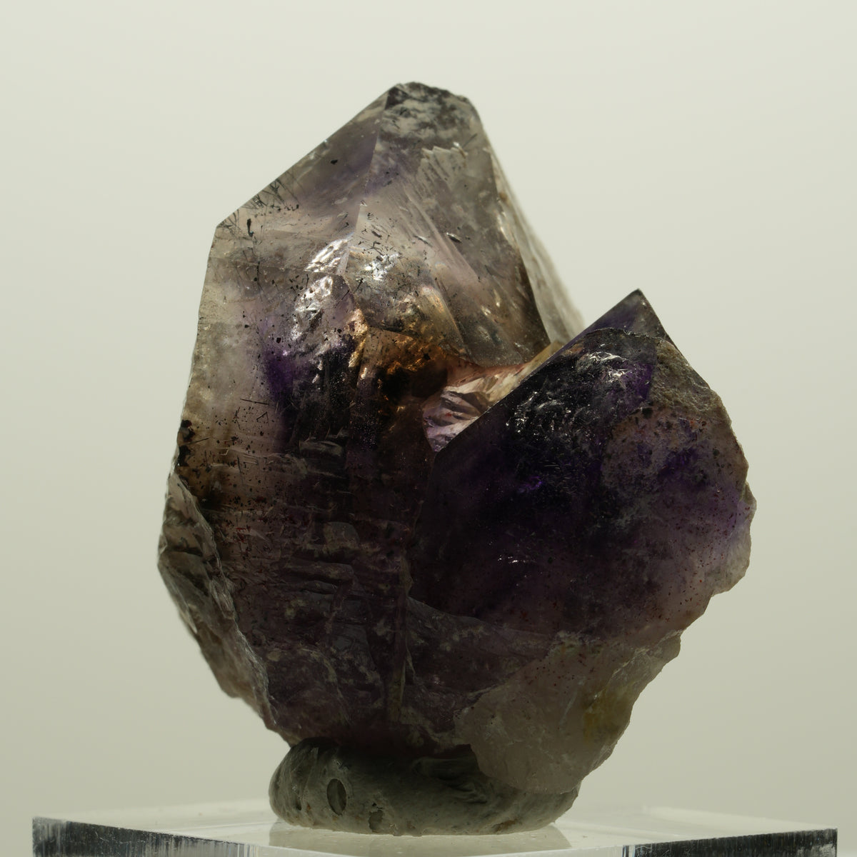 Skelett Phantom Amethyst Doppelender Zepter Gruppe Brandberg, Namibia 39*36*27mm #15005