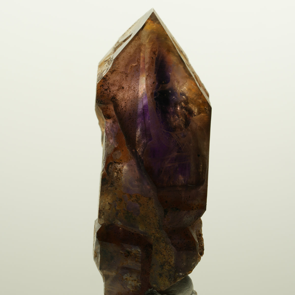 Seltene Skelett Phantom Amethyst Fenster Spitze Brandberg, Namibia 64*33*26mm #15014