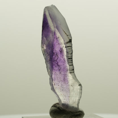 Skelett Phantom Amethyst Doppelender (Seltene Formation) Brandberg, Namibia 47*14*13mm #15021