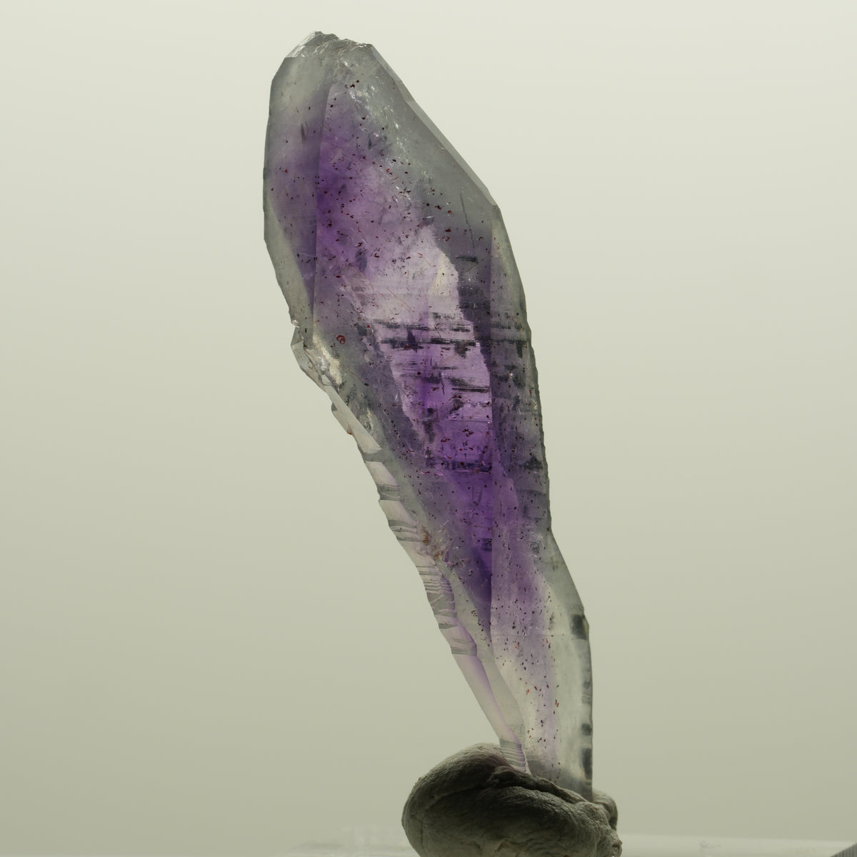 Skelett Phantom Amethyst Doppelender (Seltene Formation) Brandberg, Namibia 47*14*13mm #15021