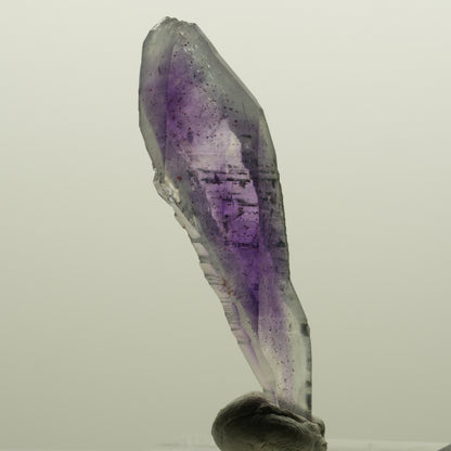 Skelett Phantom Amethyst Doppelender (Seltene Formation) Brandberg, Namibia 47*14*13mm #15021