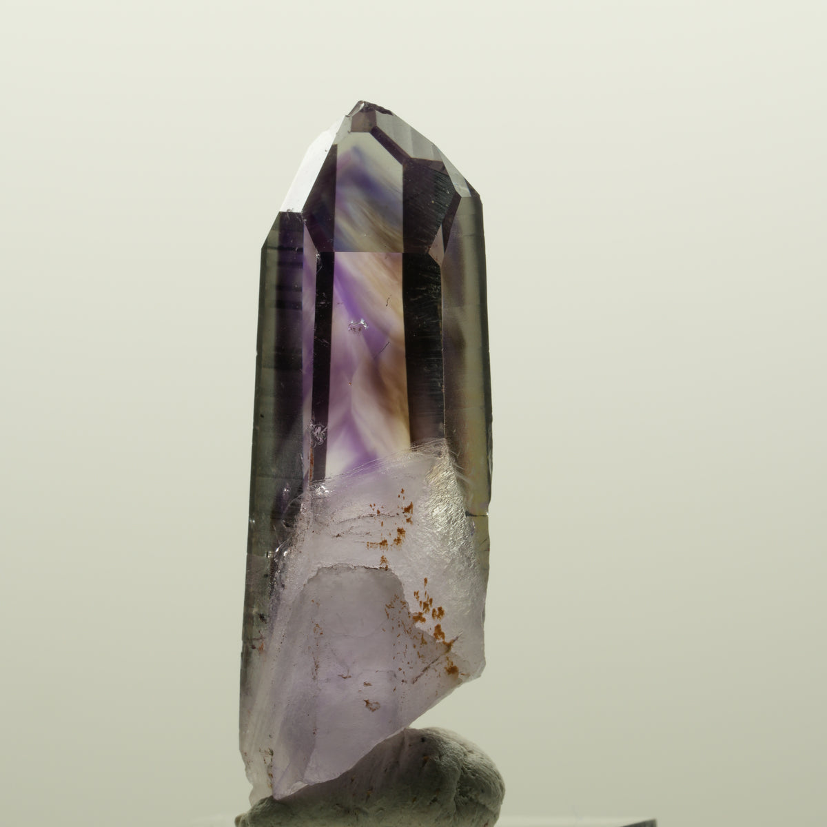 Harlekin Lemurian Phantom Amethyst Streep Mine, Goboboseb, Namibia 46*15*15mm #15025