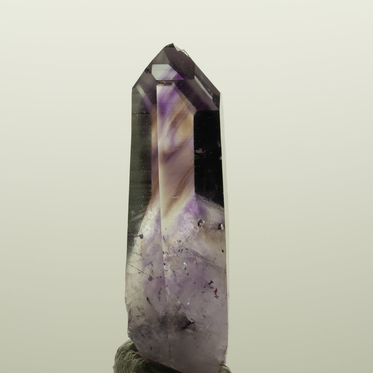 Harlekin Lemurian Phantom Amethyst Streep Mine, Goboboseb, Namibia 46*15*15mm #15025