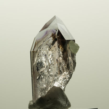 Skelett Phantom Amethyst mit Analcim, Prehnit, Hämatit Streep Mine, Namibia 43*23*16mm #15042